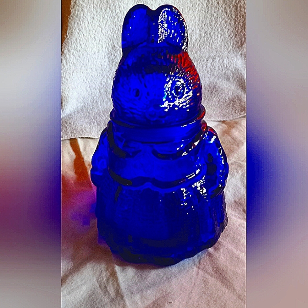 Vintage cobalt blue depression glass bunny candy jar